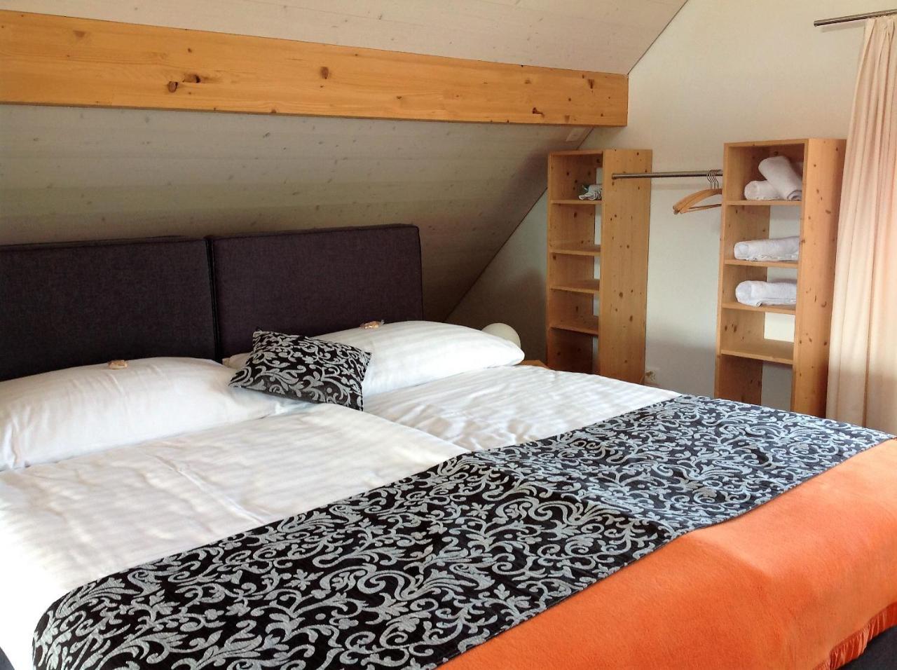 B&B Am Brunnen Stein  Екстериор снимка